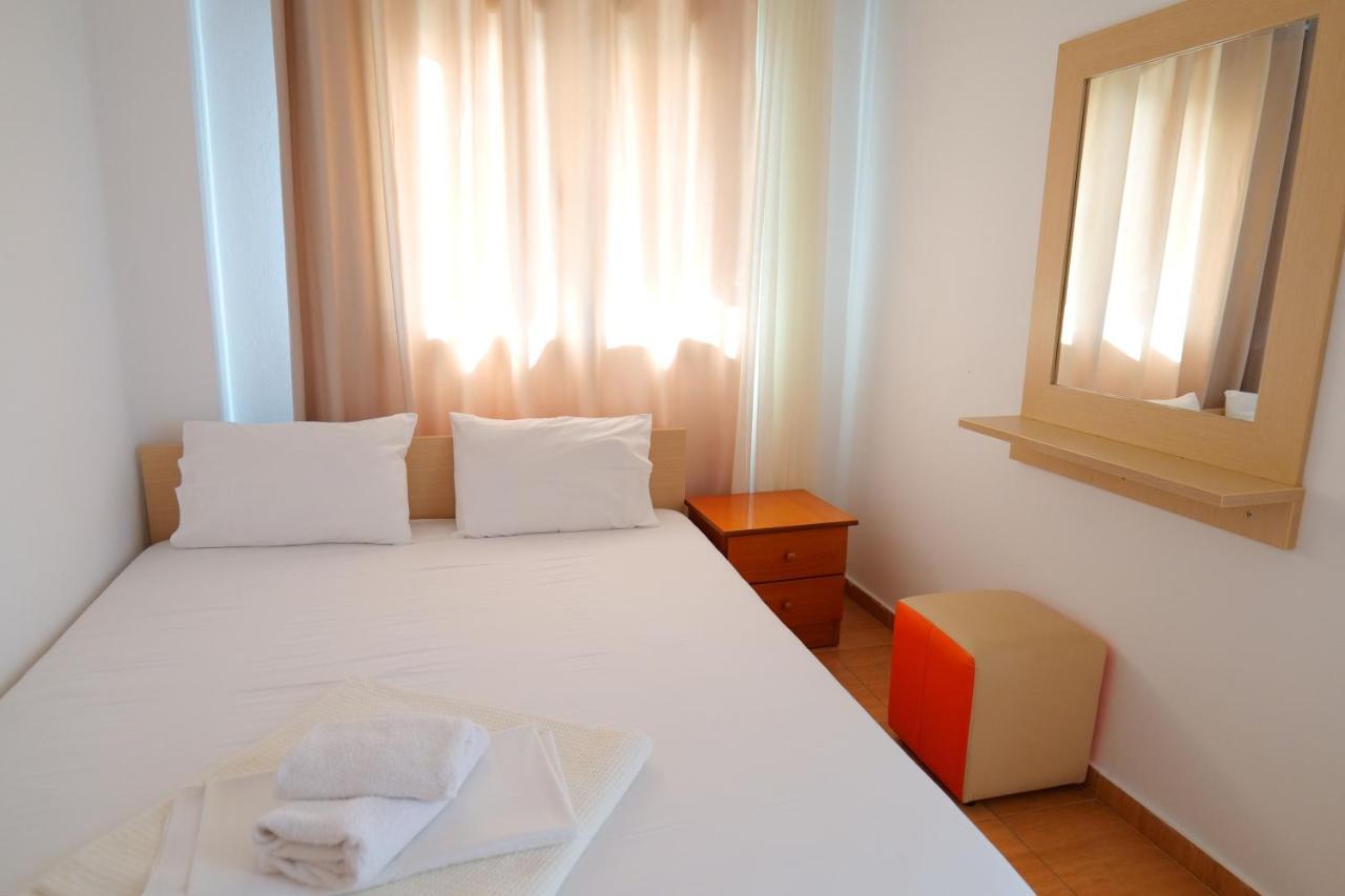 Alex & Sofi Hotel ฮีมาเรอ ภายนอก รูปภาพ